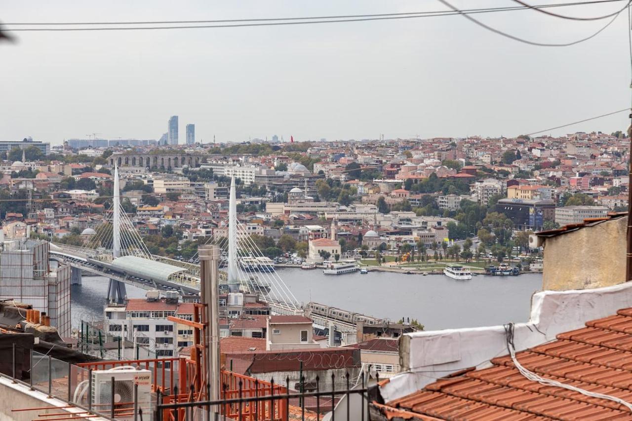 Renovated Apartment At The Heart Of Istanbul With Huge Terrace Eksteriør billede