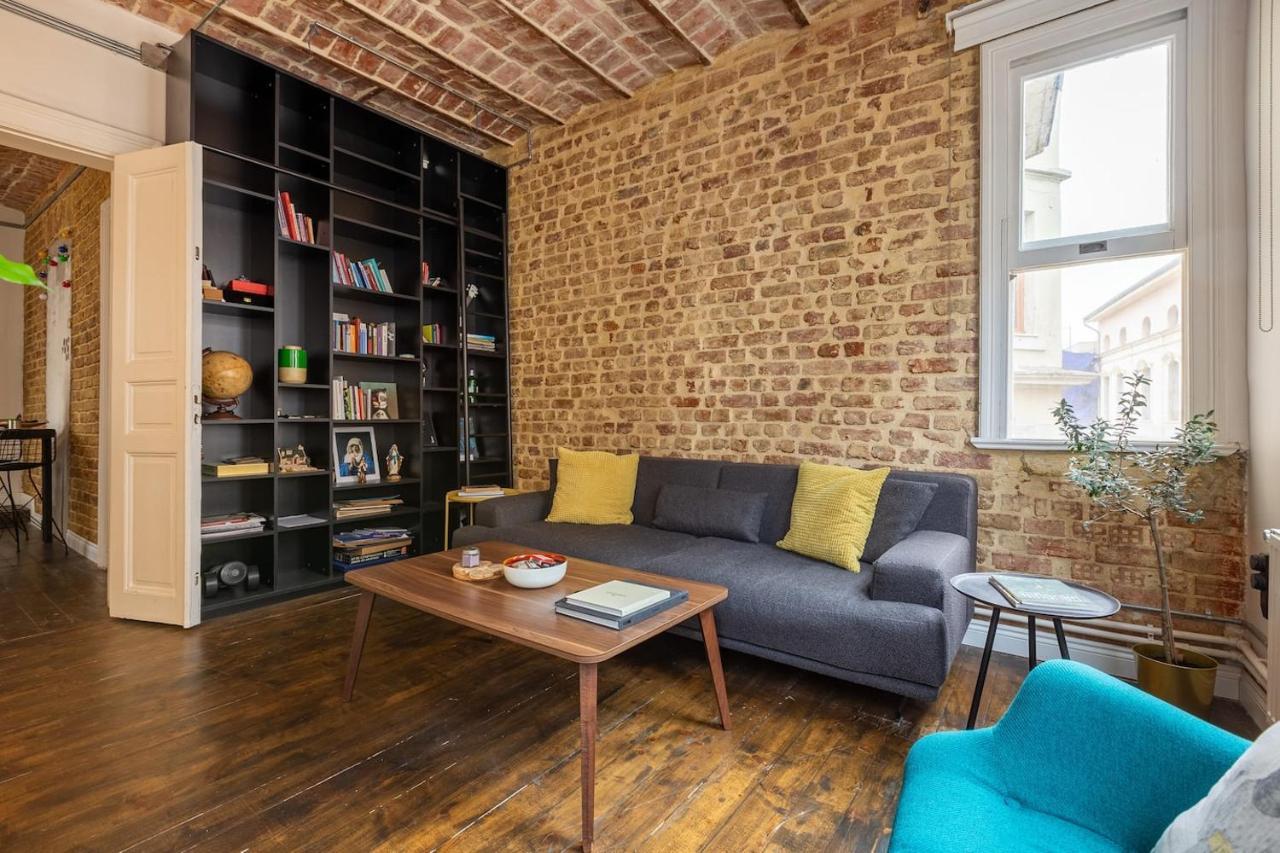 Renovated Apartment At The Heart Of Istanbul With Huge Terrace Eksteriør billede